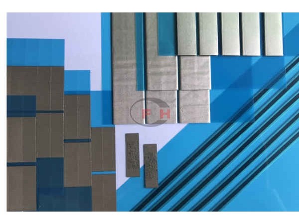 鴻富誠(chéng)半包型導(dǎo)電泡棉